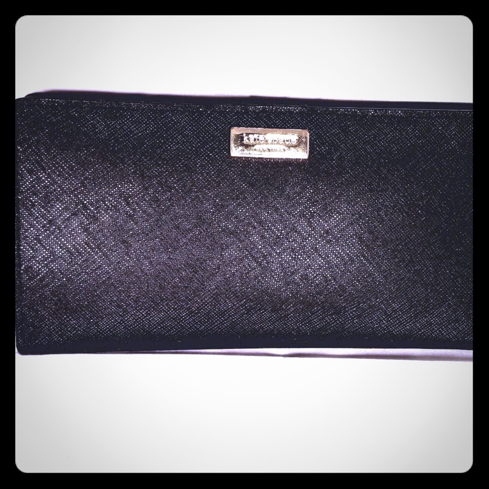 Kate Spade Medium Size Wallet